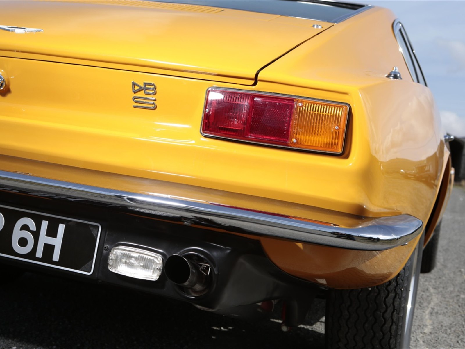 Aston Martin DBS 1970